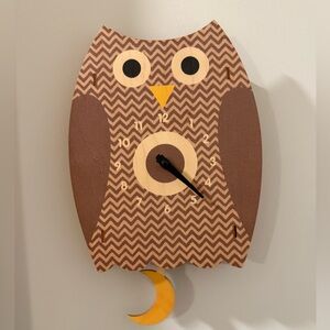 Modern Moose Owl Wall Clock with Pendulum — Wooden, Nursery Decor